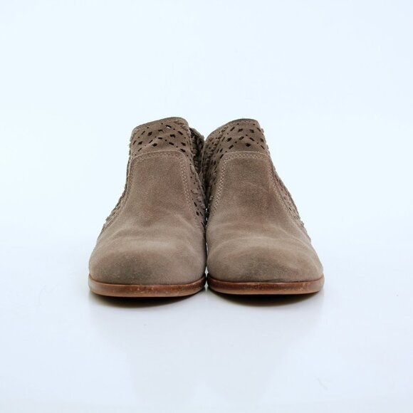 Vince Camuto Prastata Suede Booties - Picture 3 of 13